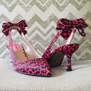 Betsy Johnson Cadee leopard bow sling bow heel
